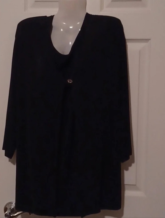 💙🌹Express dressy over-sized top - Picture 11 of 11